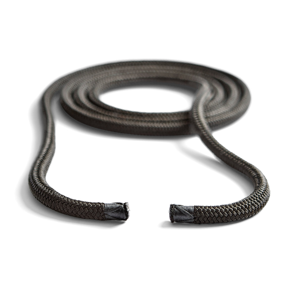 Polyform US boat fender line, whiplocked double braid nylon, eight feet long, half inch diameter, black, closeup ends